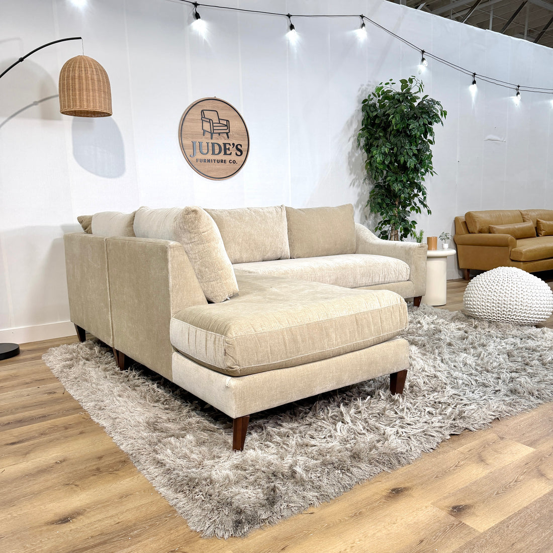 Interior Define Saylor Slope Arm 3-Seat Bumper Sectional