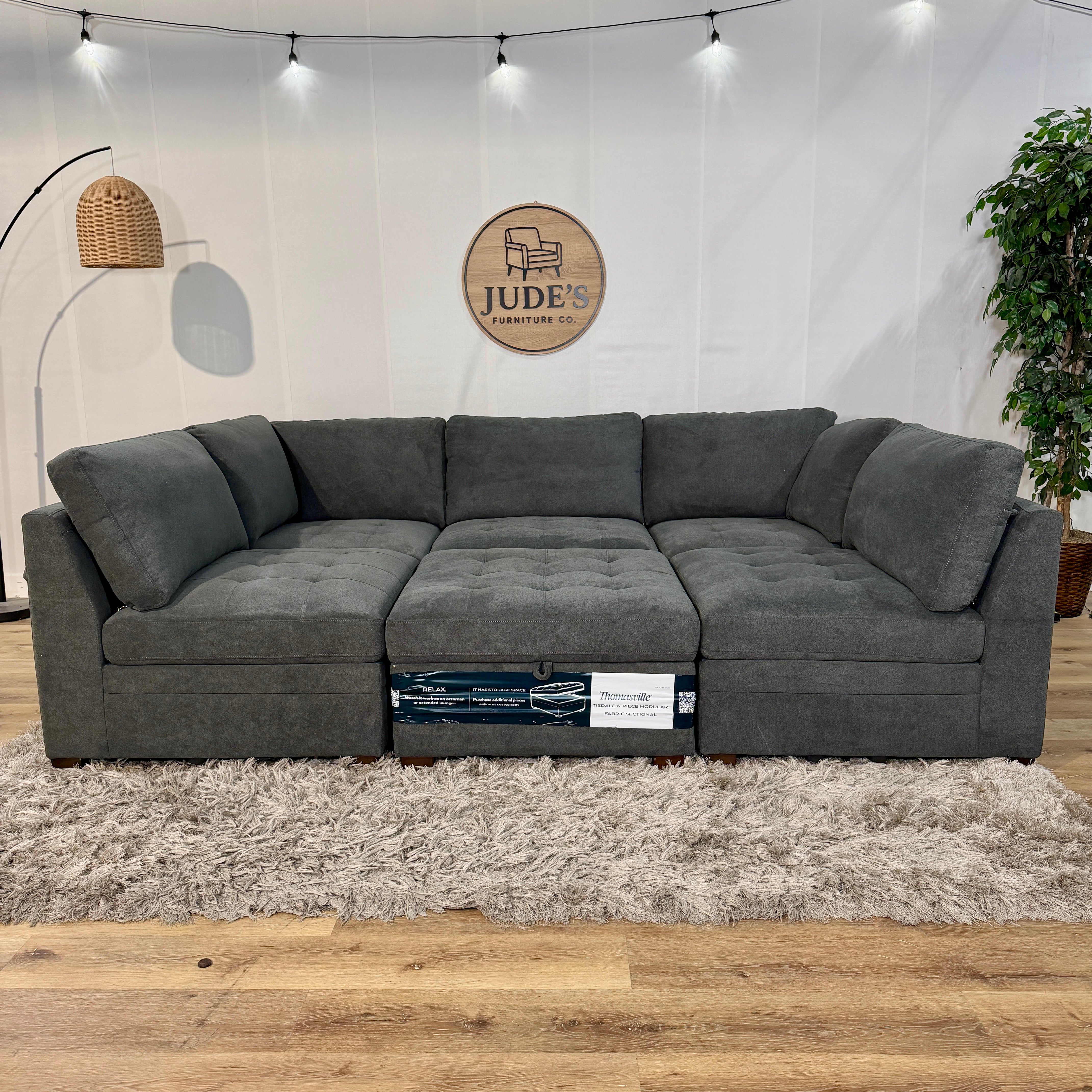 Thomasville Tisdale Modular Sectional 6-piece Dark Gray with Storage O
