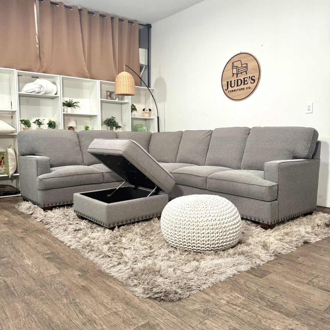 Thomasville Emilee Fabric Sectional with Storage Ottoman